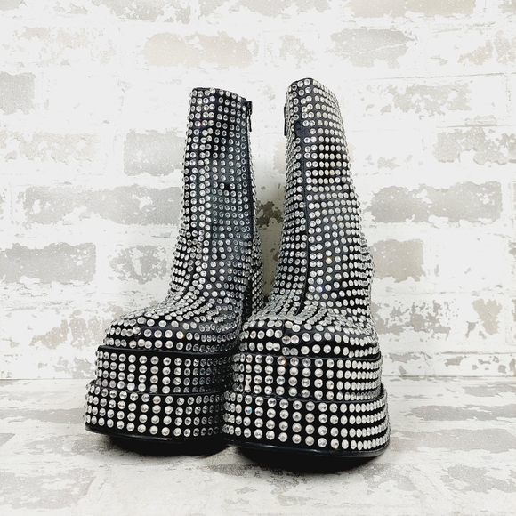 NEW Steve Madden Black Silver Cobra Rhinestones Ankle Platform Boots T725 - Picture 2 of 11